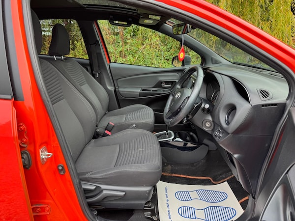 Used Toyota Yaris 2016 for sale - 76259370: Photo 18