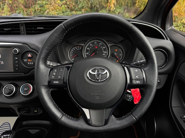 Used Toyota Yaris 2016 for sale - 76259370: Photo 31