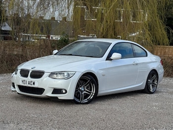 Used BMW 3 Series 2011 for sale - 79144744: Photo