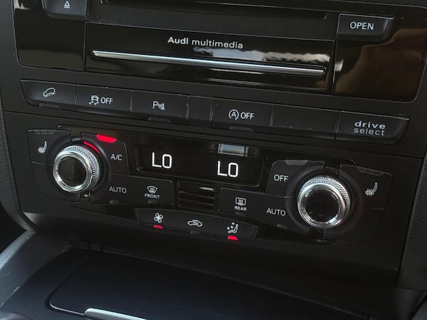 Used Audi SQ5 2014 for sale - 74787588: Photo 40