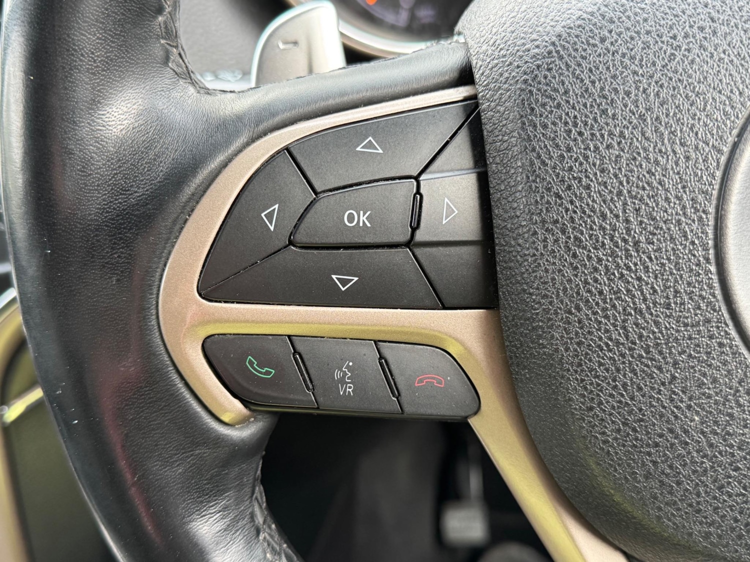 Used Jeep Grand Cherokee 2014 for sale - 77203990: Photo 32