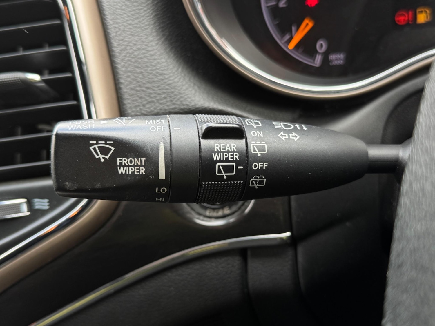 Used Jeep Grand Cherokee 2014 for sale - 77203990: Photo 36