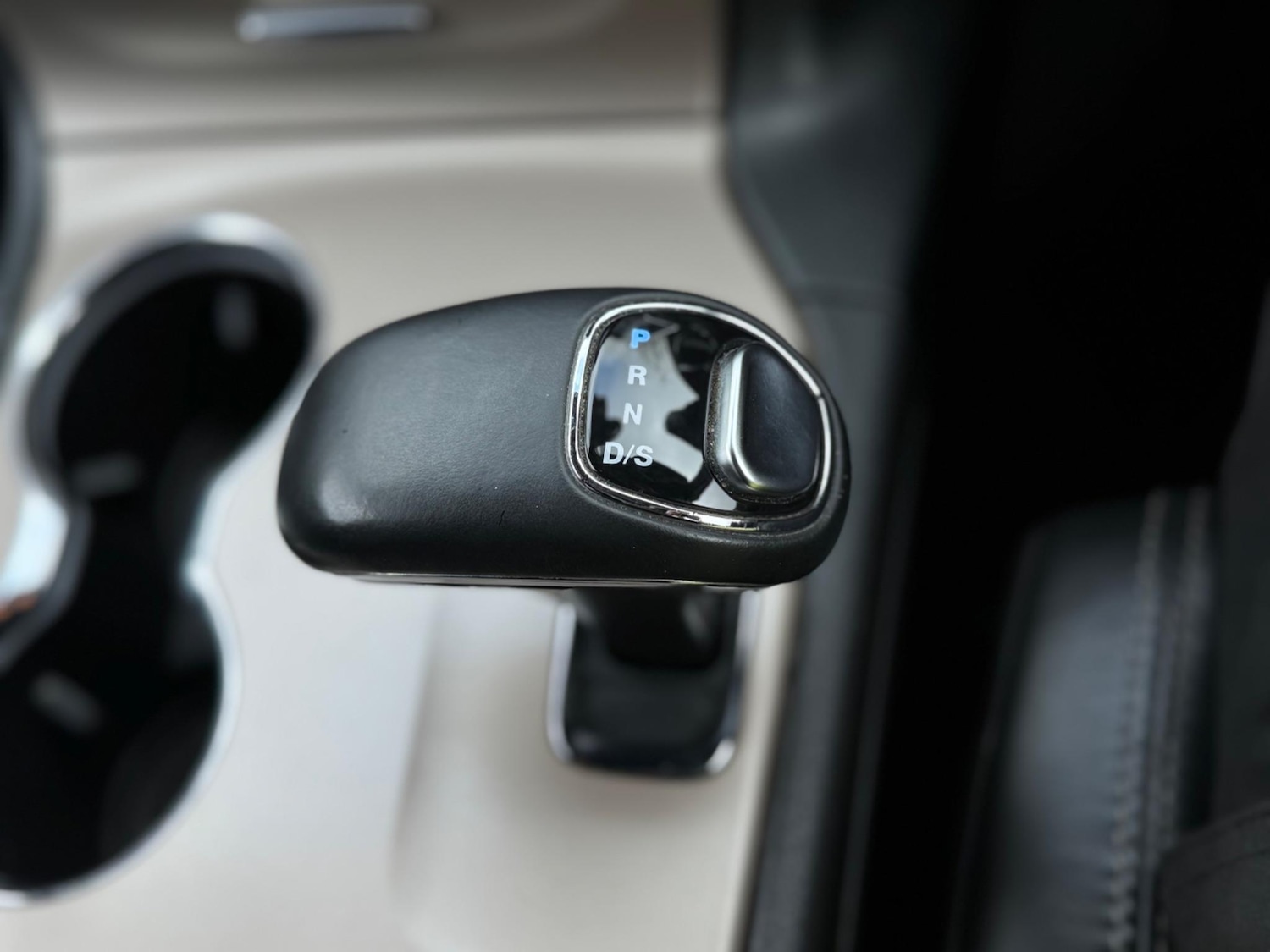 Used Jeep Grand Cherokee 2014 for sale - 77203990: Photo 44