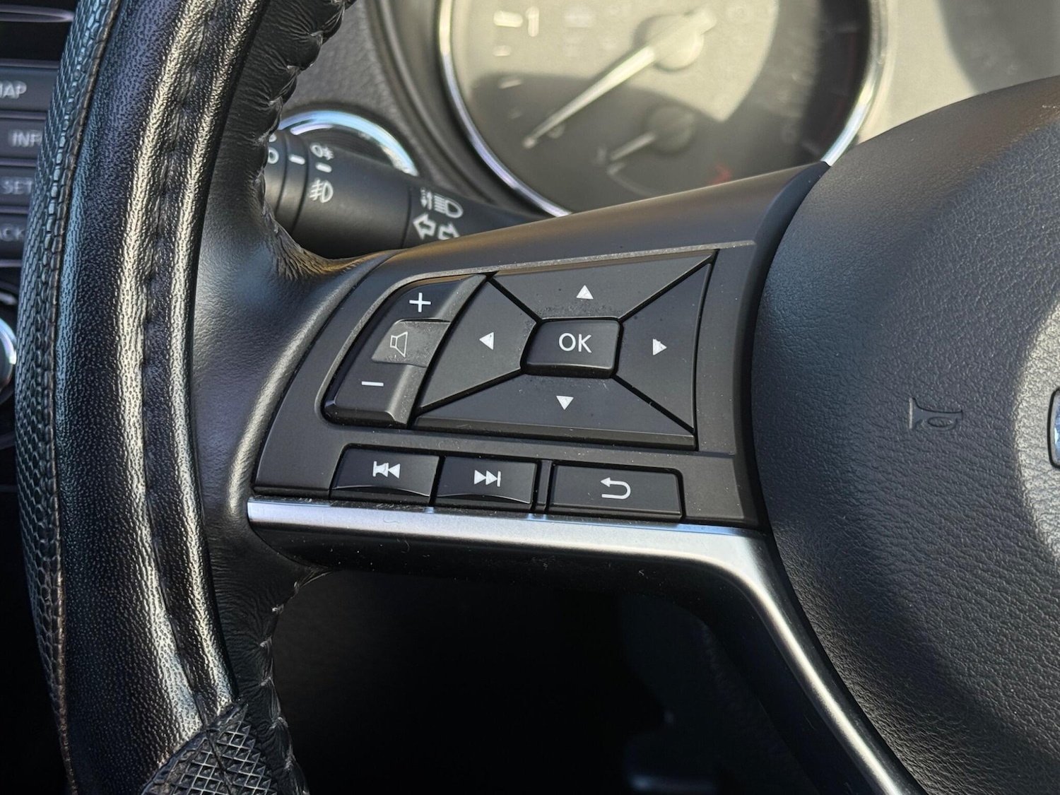 Used Nissan X-Trail 2018 for sale - 76996328: Photo 33