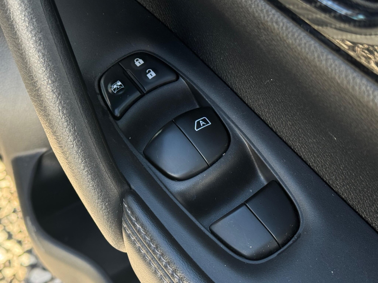 Used Nissan X-Trail 2018 for sale - 76996328: Photo 66