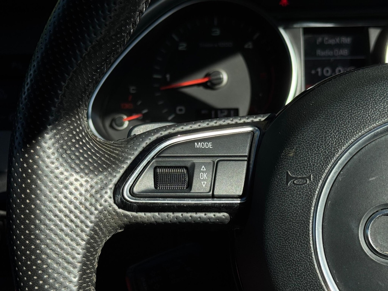 Used Audi Q7 2013 for sale - 76633012: Photo 28