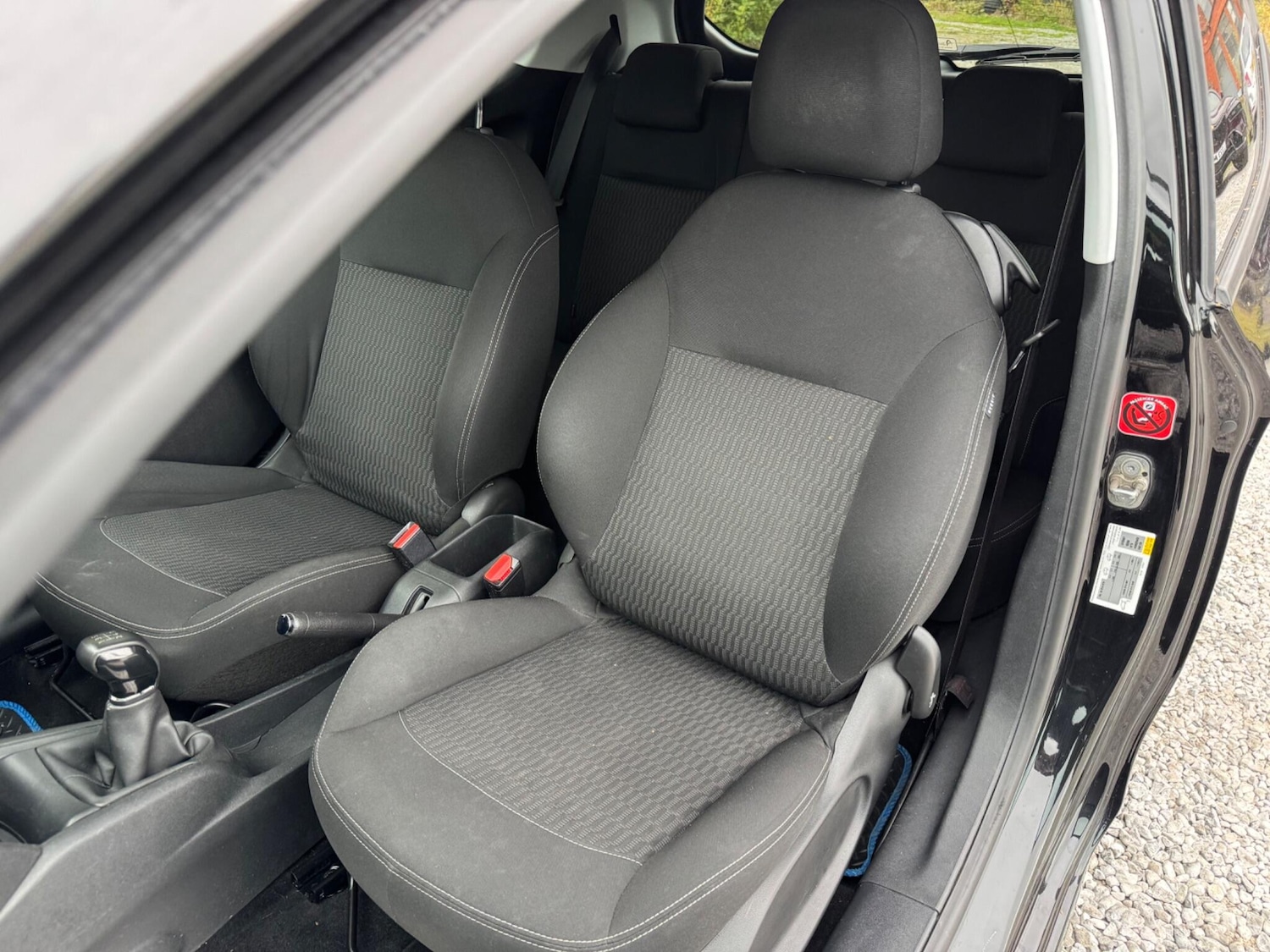 Used Peugeot 208 2017 for sale - 76122352: Photo 23