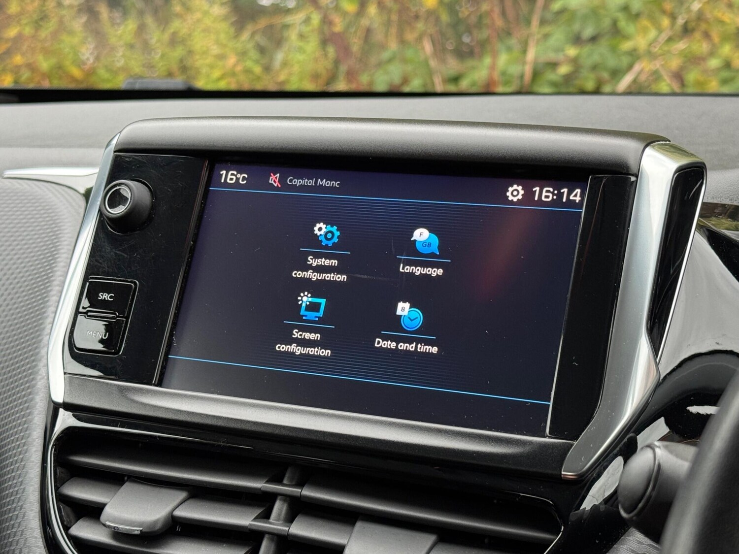 Used Peugeot 208 2017 for sale - 76122352: Photo 41