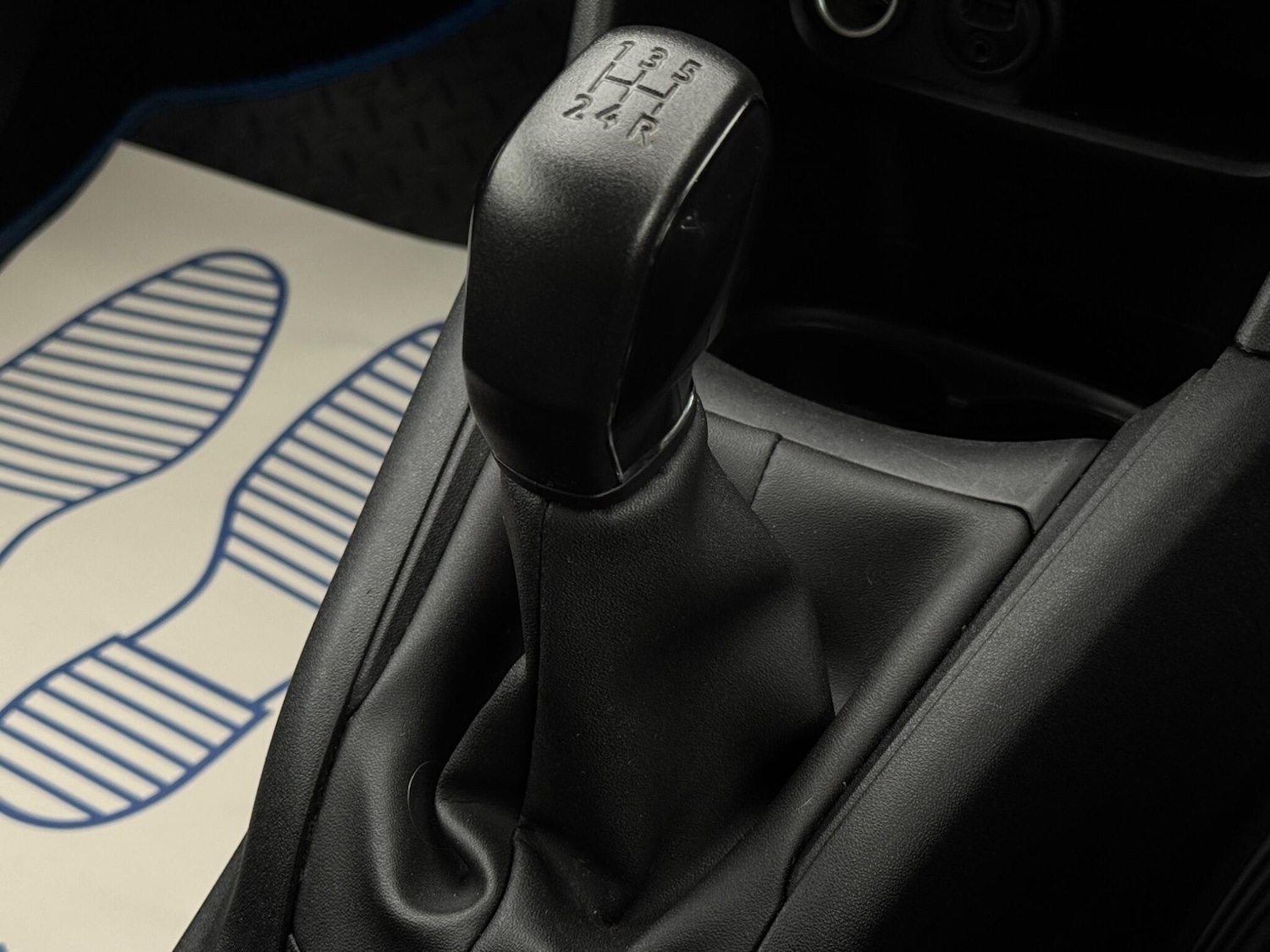 Used Peugeot 208 2017 for sale - 76122352: Photo 48