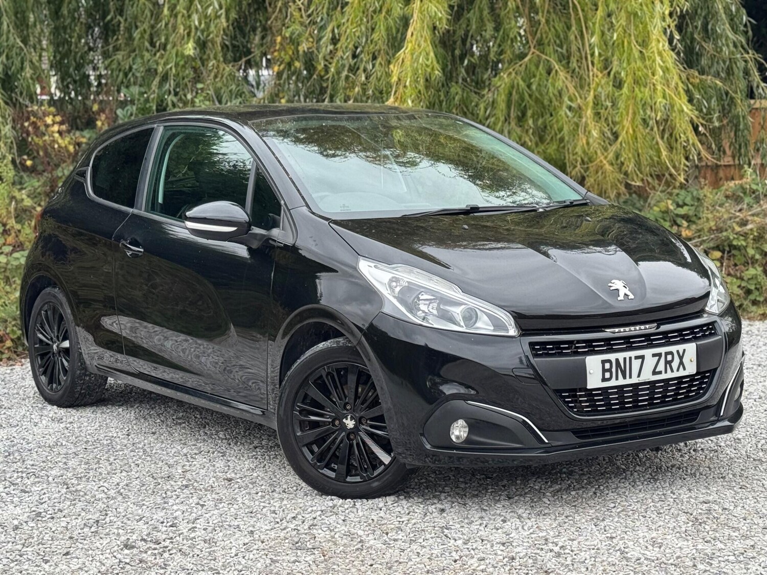 Used Peugeot 208 2017 for sale - 76122352: Photo 52
