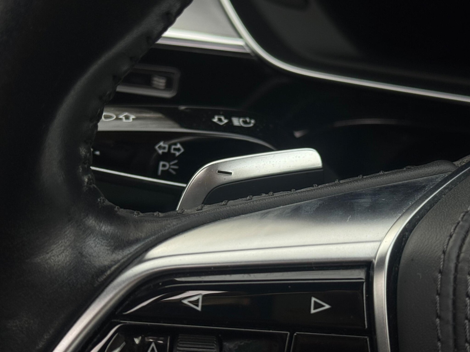 Used Audi A8 2018 for sale - 78034302: Photo 32