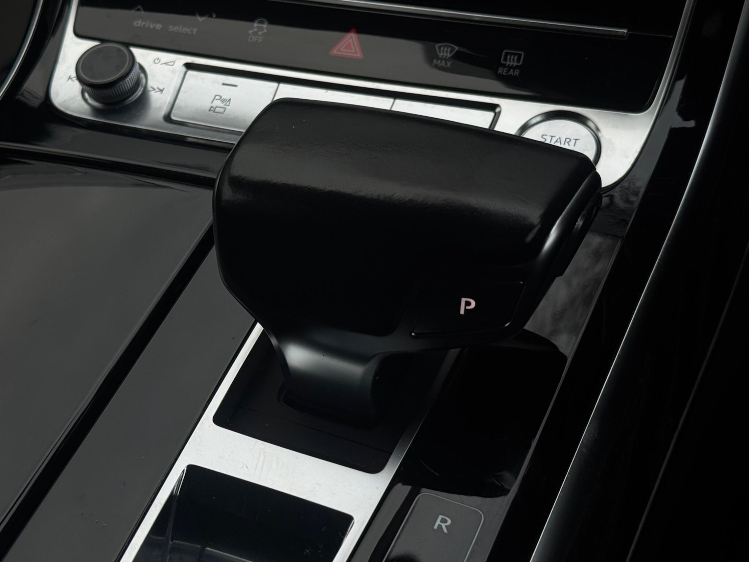 Used Audi A8 2018 for sale - 78034302: Photo 62