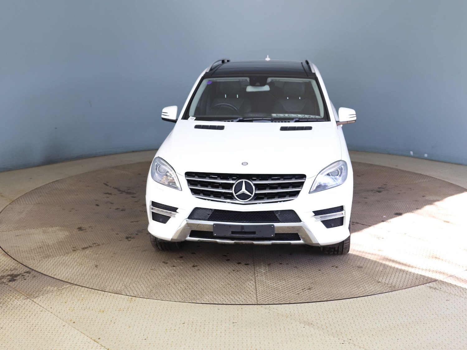 Used Mercedes-Benz M Class for sale - 77978196: Photo 2