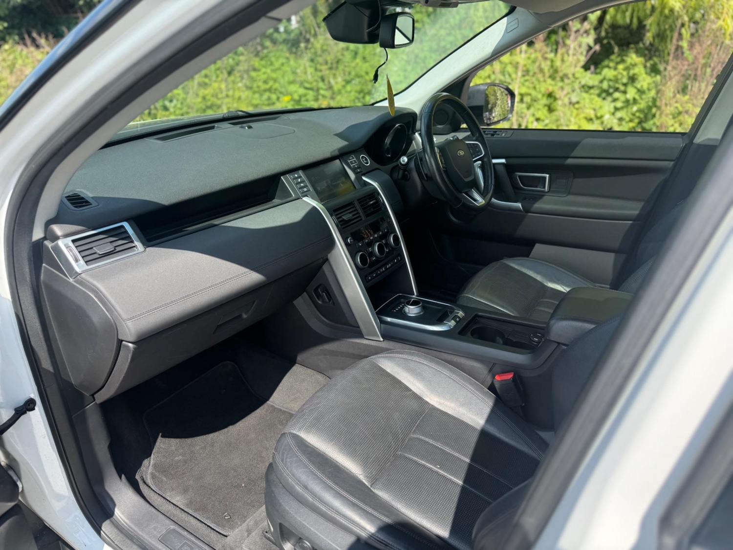 Used Land Rover Discovery Sport for sale - 76997596: Photo 22