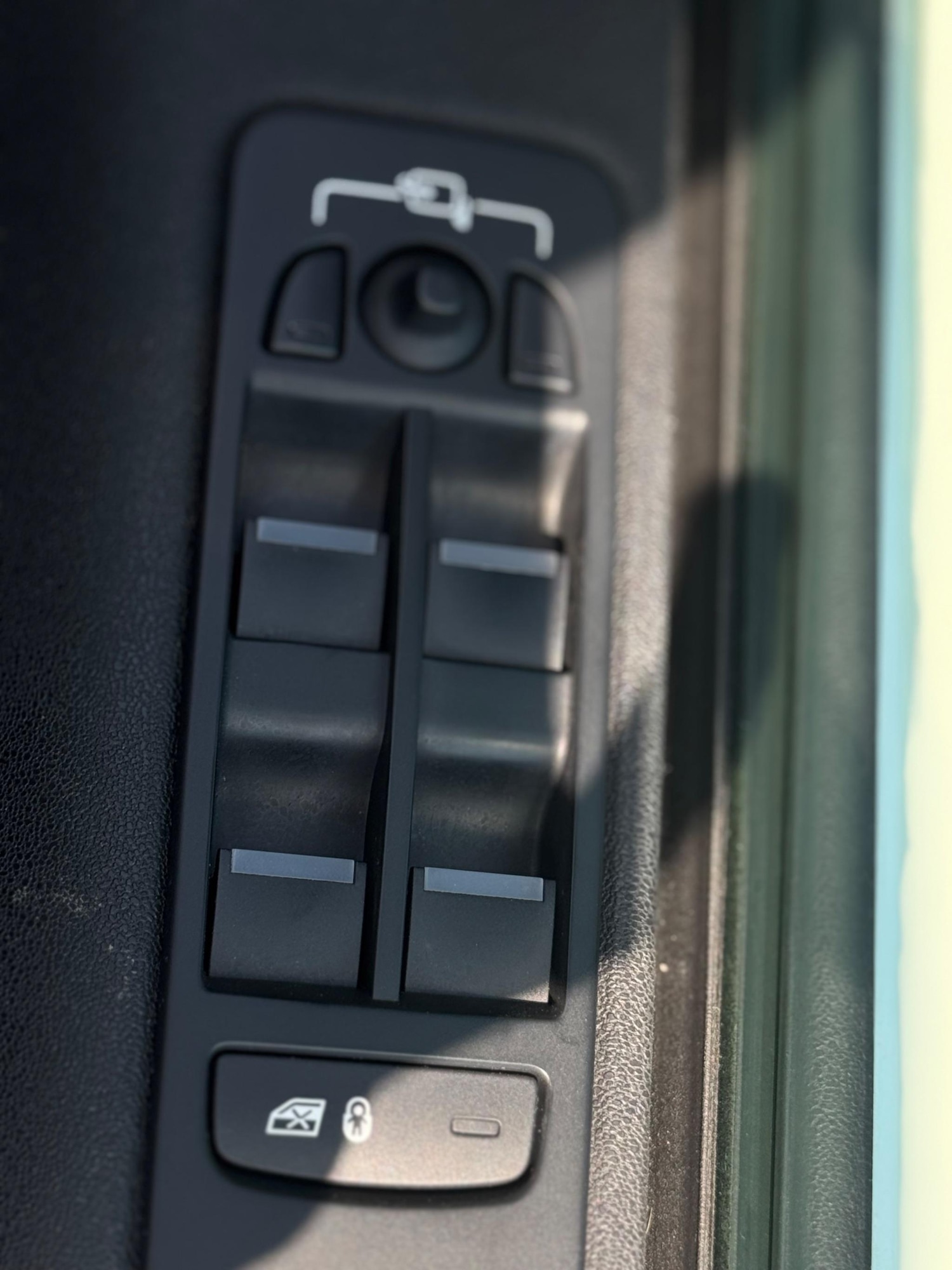 Used Land Rover Discovery Sport for sale - 76997596: Photo 30