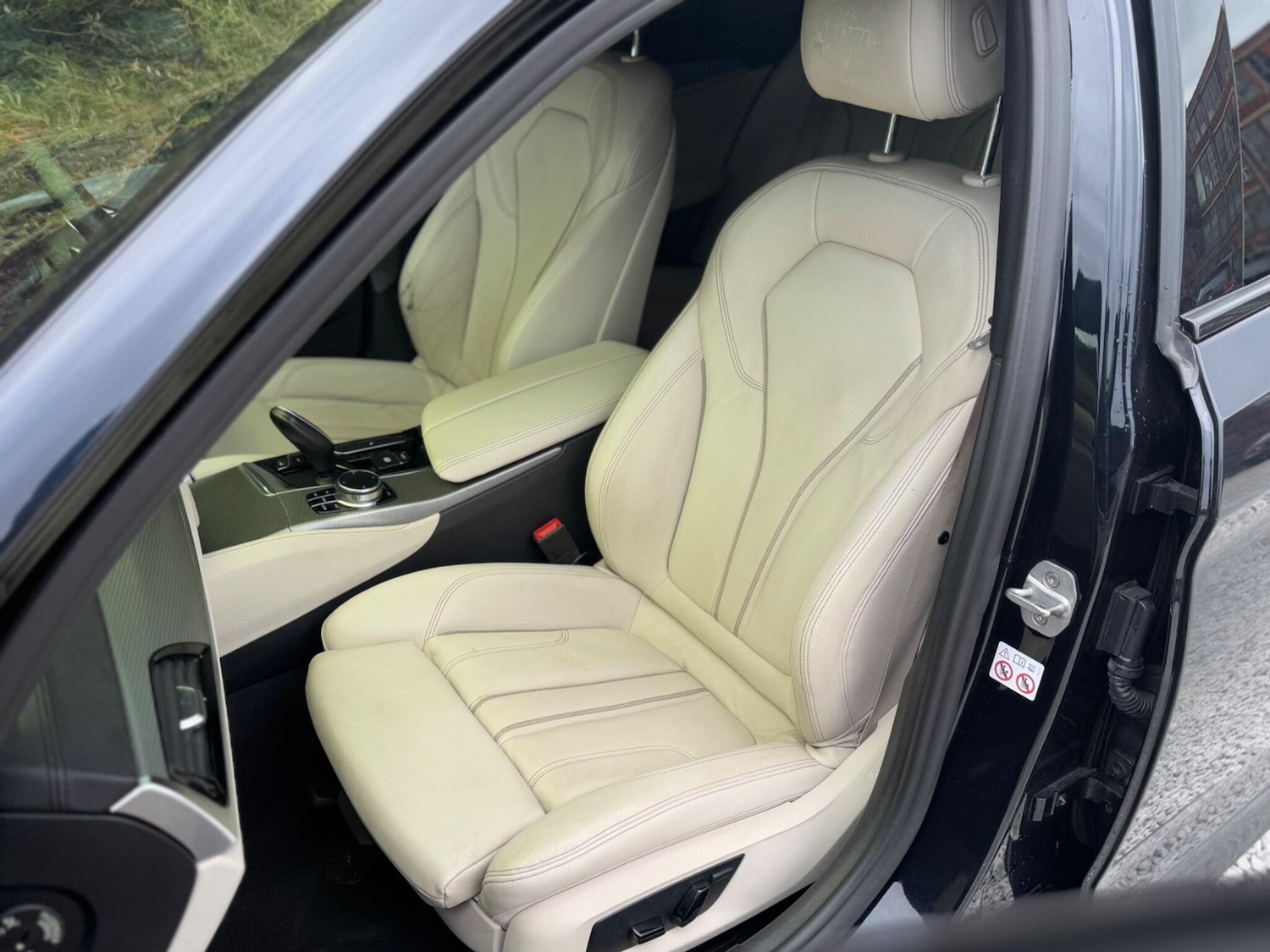 Used BMW 5 Series 2018 for sale - 76987606: Photo 32