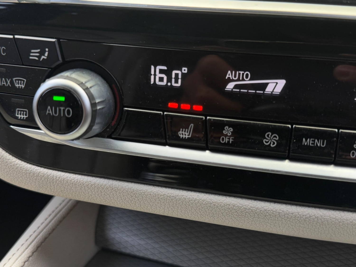 Used BMW 5 Series 2018 for sale - 76987606: Photo 41