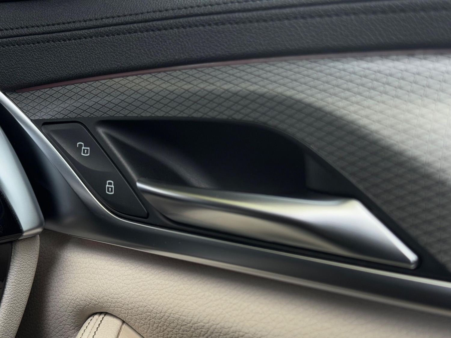 Used BMW 5 Series 2018 for sale - 76987606: Photo 47