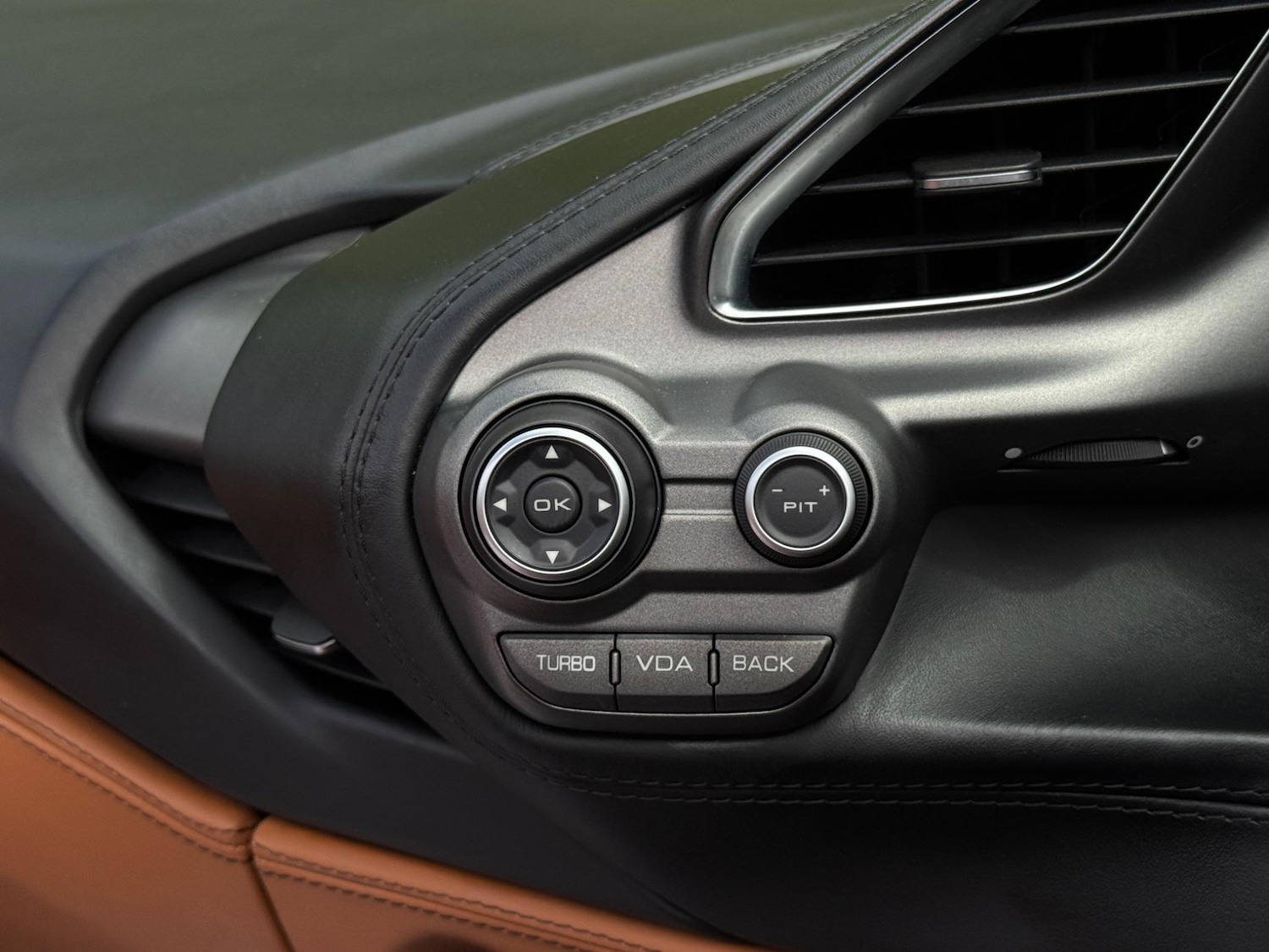 Used Ferrari 488 2016 for sale - 76991180: Photo 36