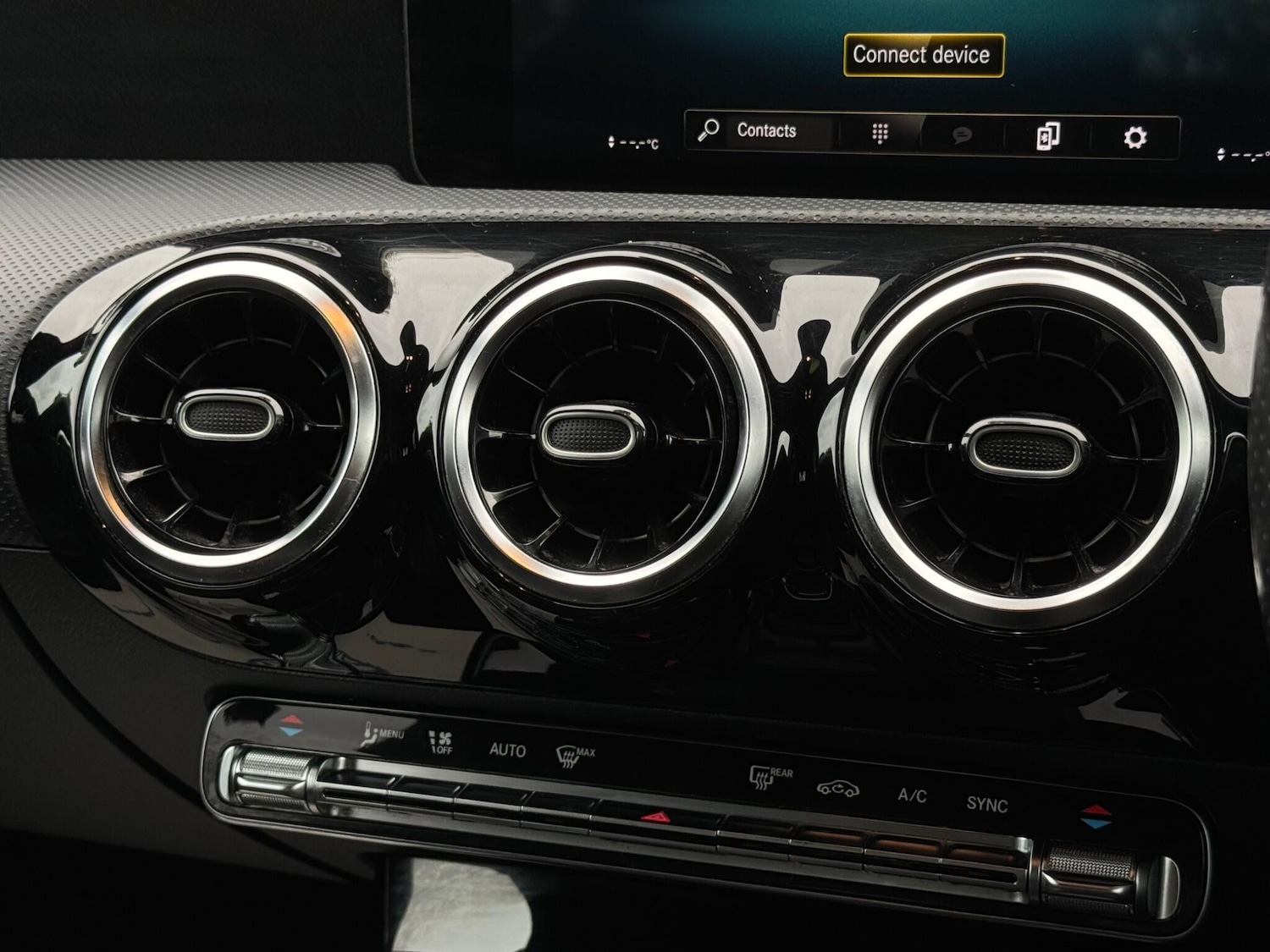 Used Mercedes-Benz A-Class 2021 for sale - 75914758: Photo 35