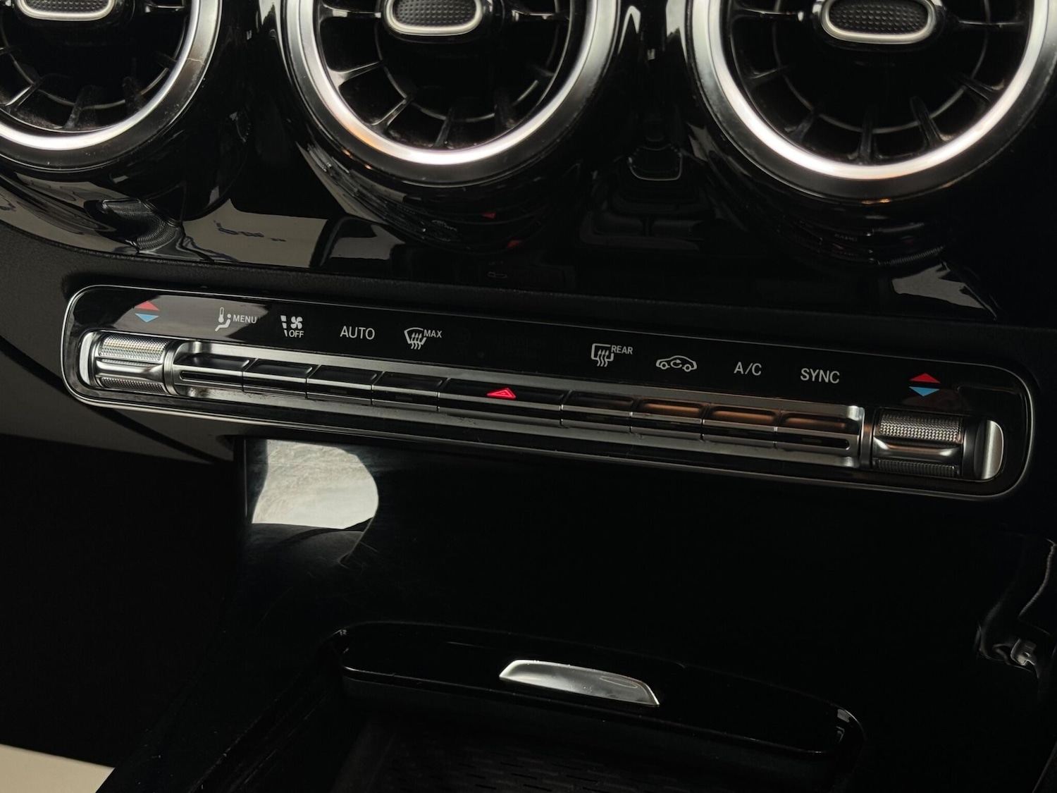 Used Mercedes-Benz A-Class 2021 for sale - 75914758: Photo 38