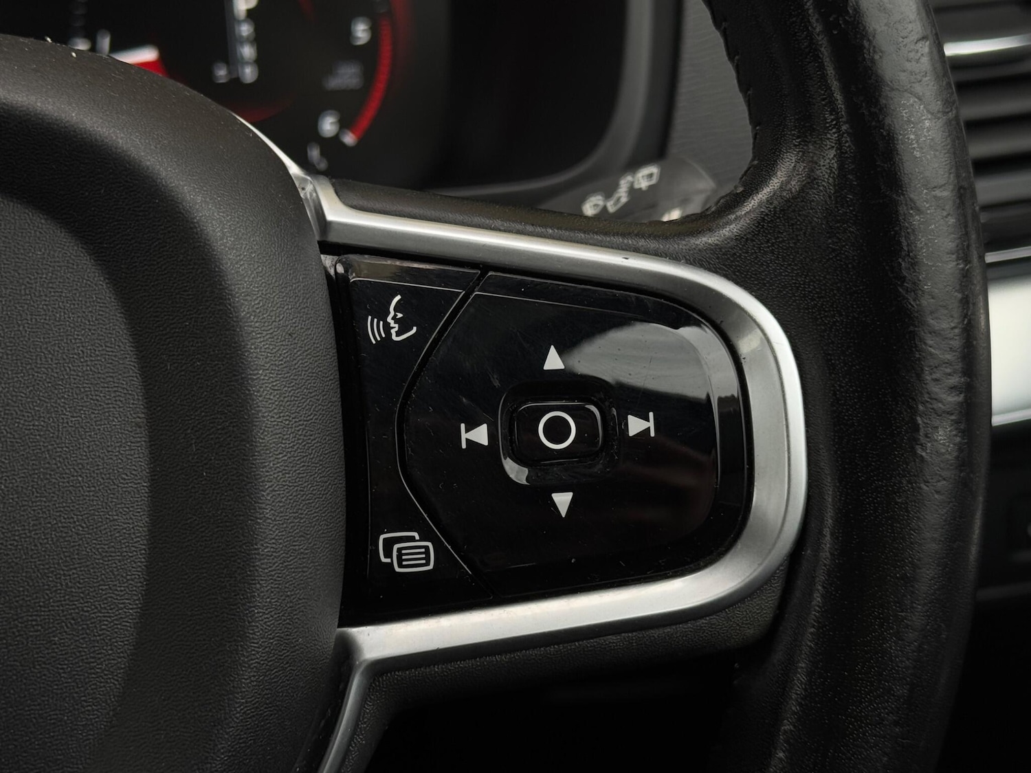 Used Volvo XC90 2018 for sale - 76993350: Photo 35