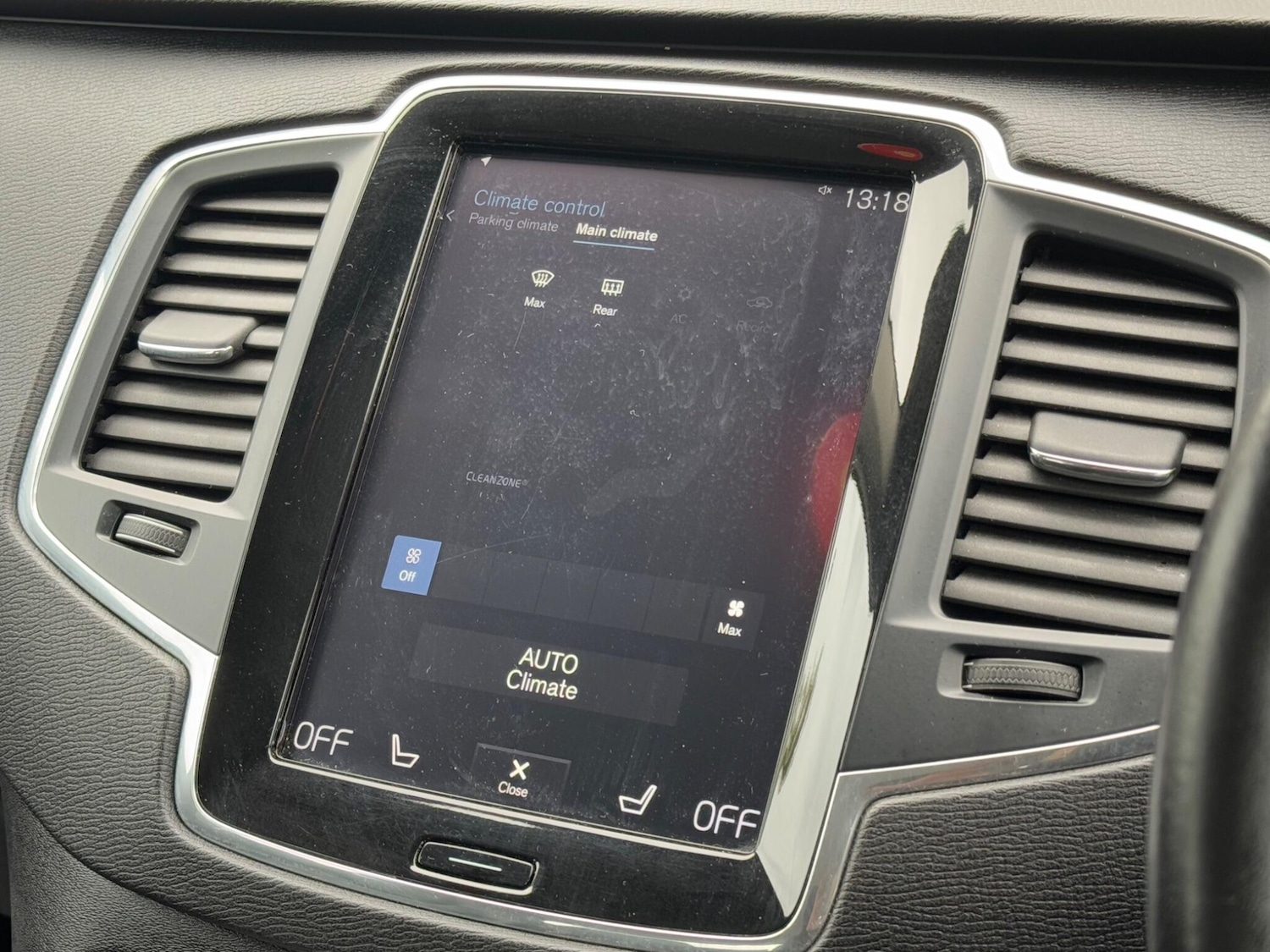 Used Volvo XC90 2018 for sale - 76993350: Photo 45