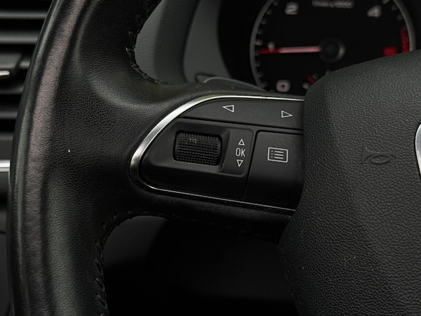 Used Audi Q3 2014 for sale - 74485465: Photo 33