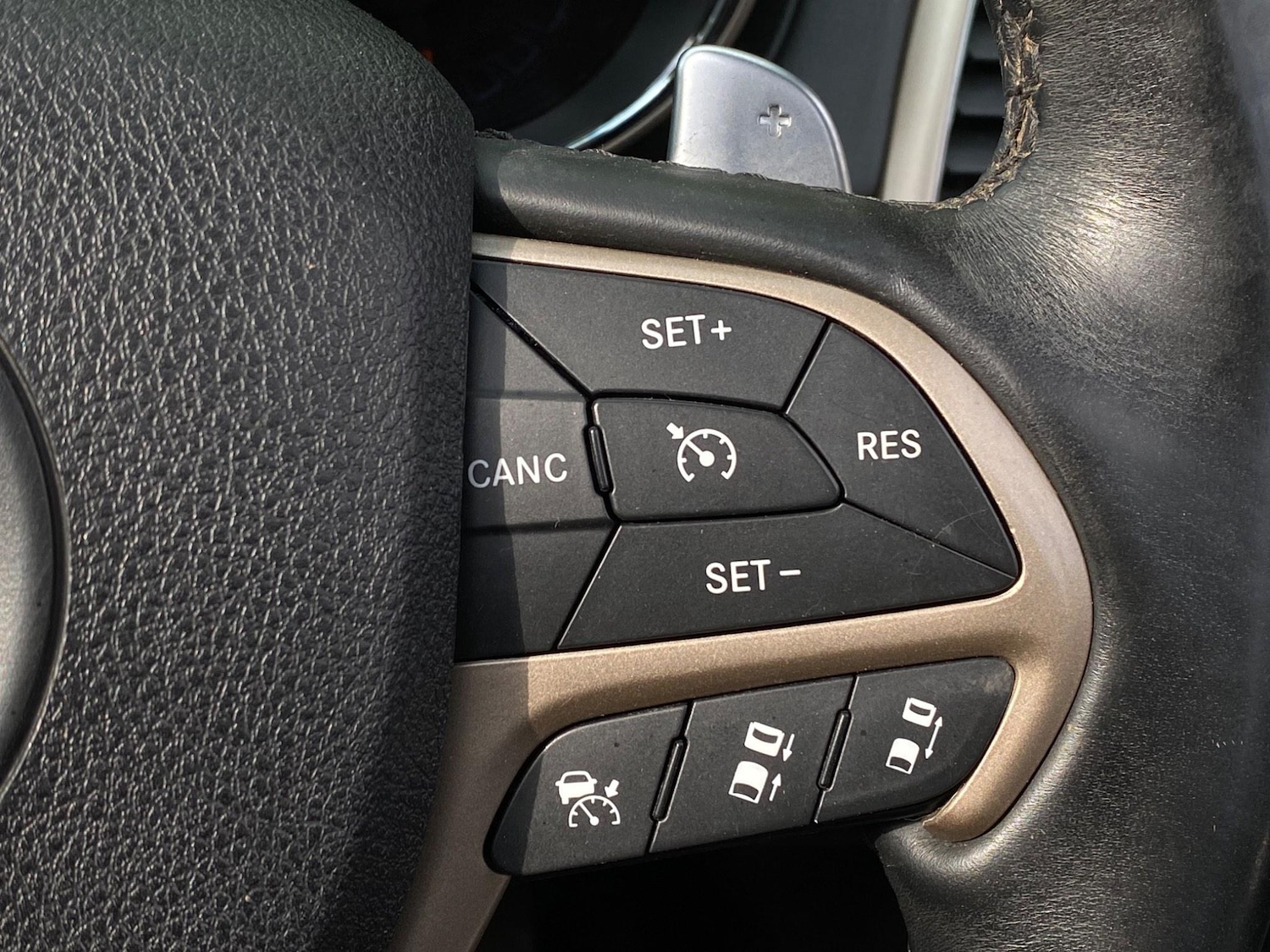 Used Jeep Grand Cherokee 2015 for sale - 78086098: Photo 42