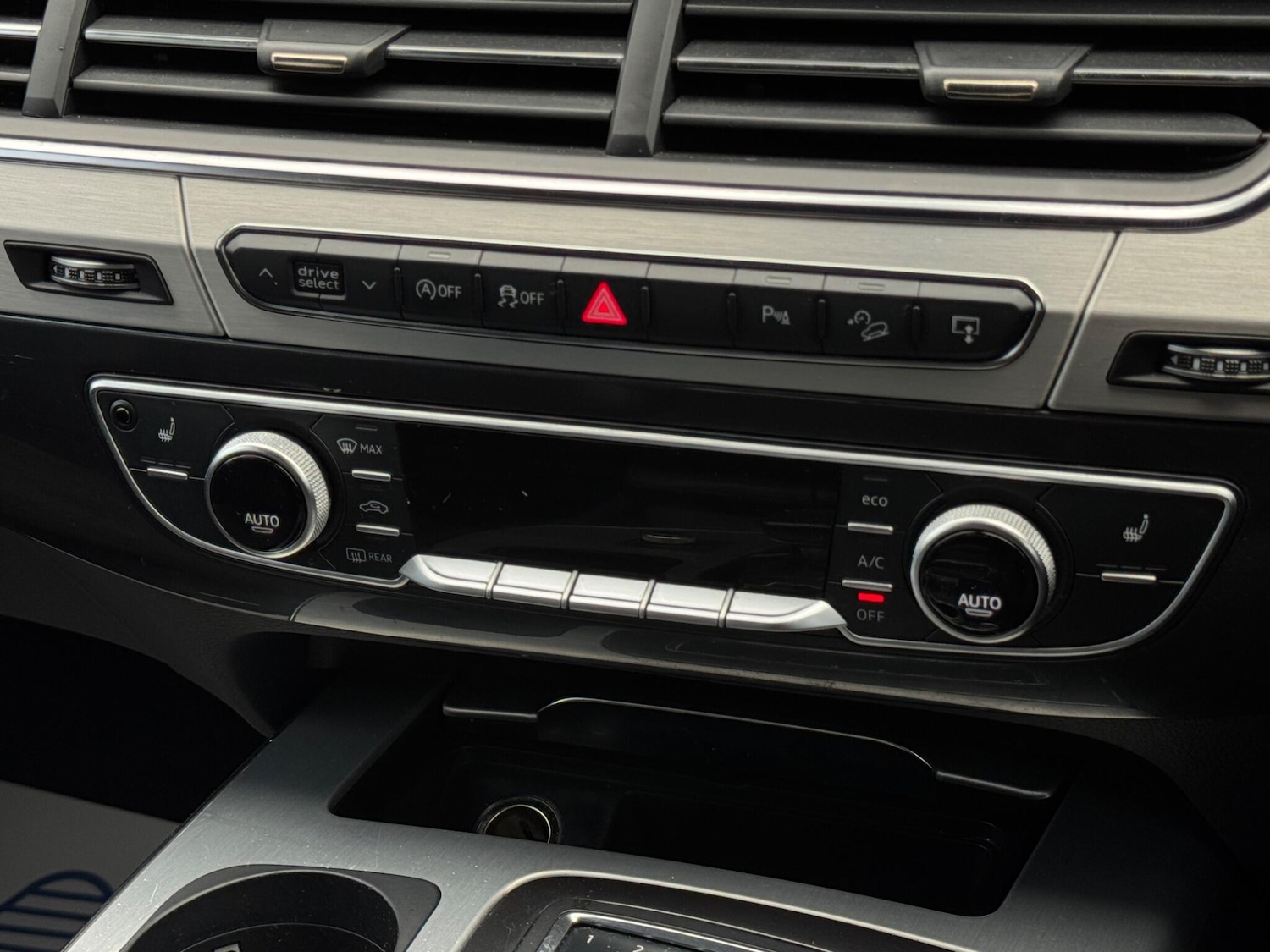 Used Audi Q7 for sale - 76997854: Photo 54