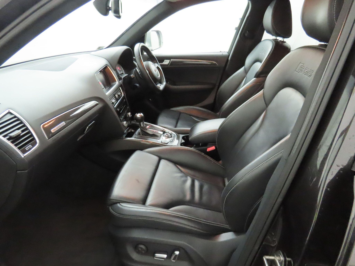 Used Audi Q5 2015 for sale - 77783846: Photo 11