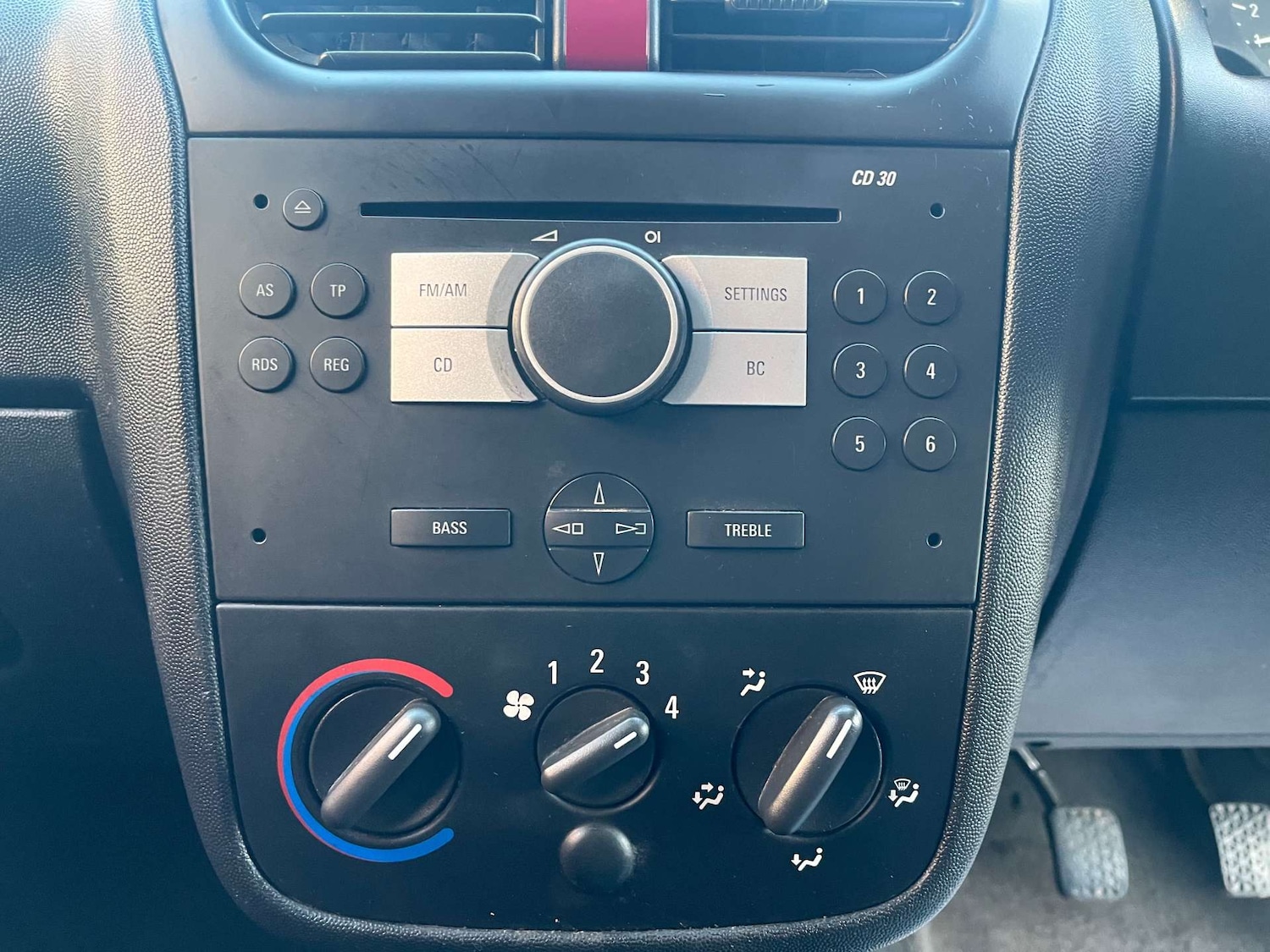 Used Vauxhall Combo 2011 for sale - 76709135: Photo 23