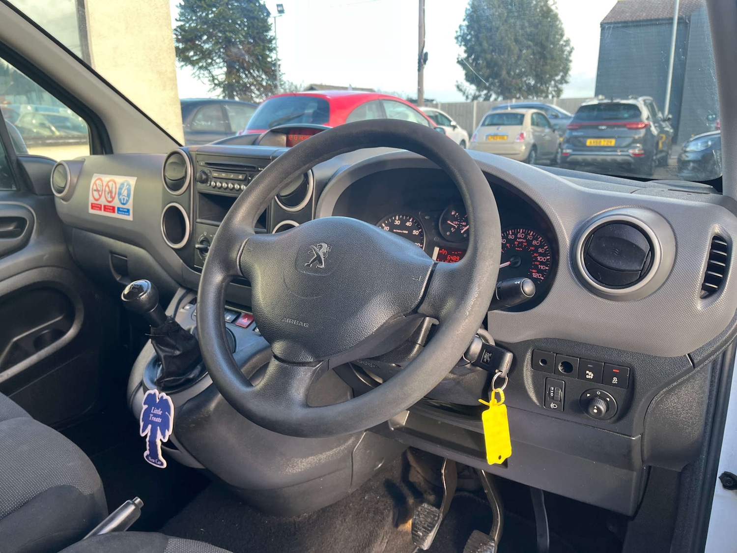 Used Peugeot Partner 2018 for sale - 77556745: Photo 11