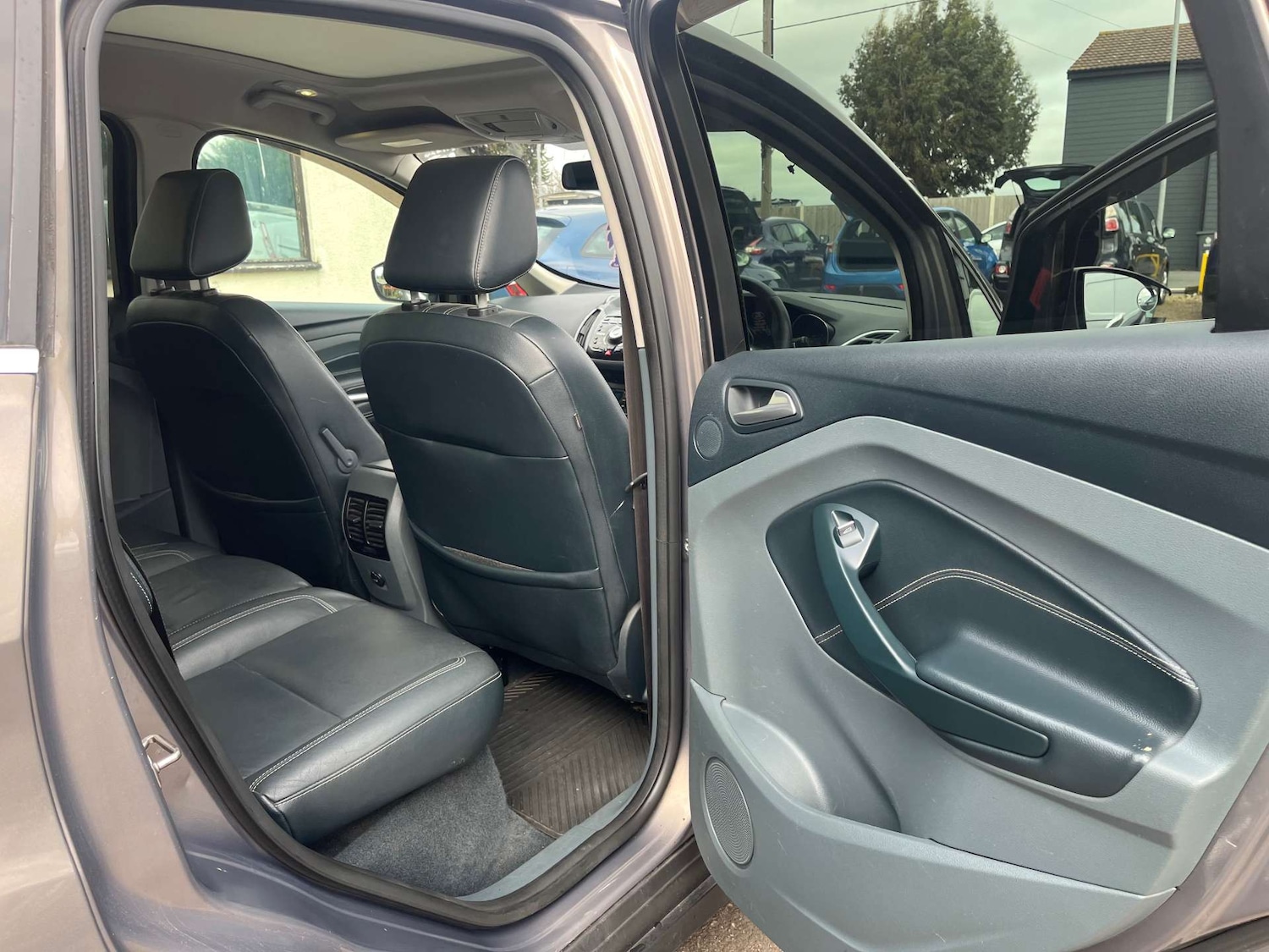 Used Ford C-Max 2012 for sale - 77349809: Photo 31