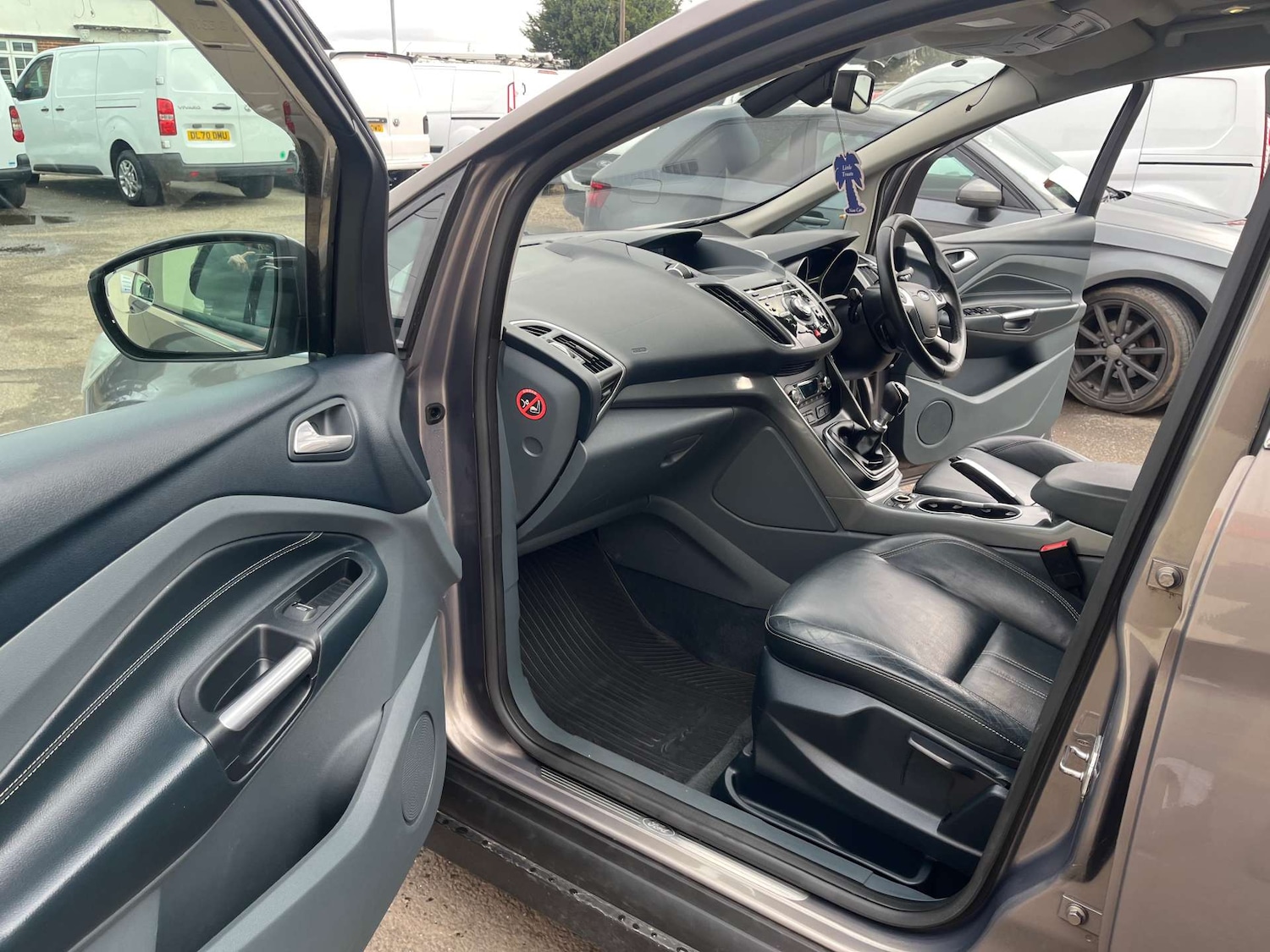 Used Ford C-Max 2012 for sale - 77349809: Photo 40