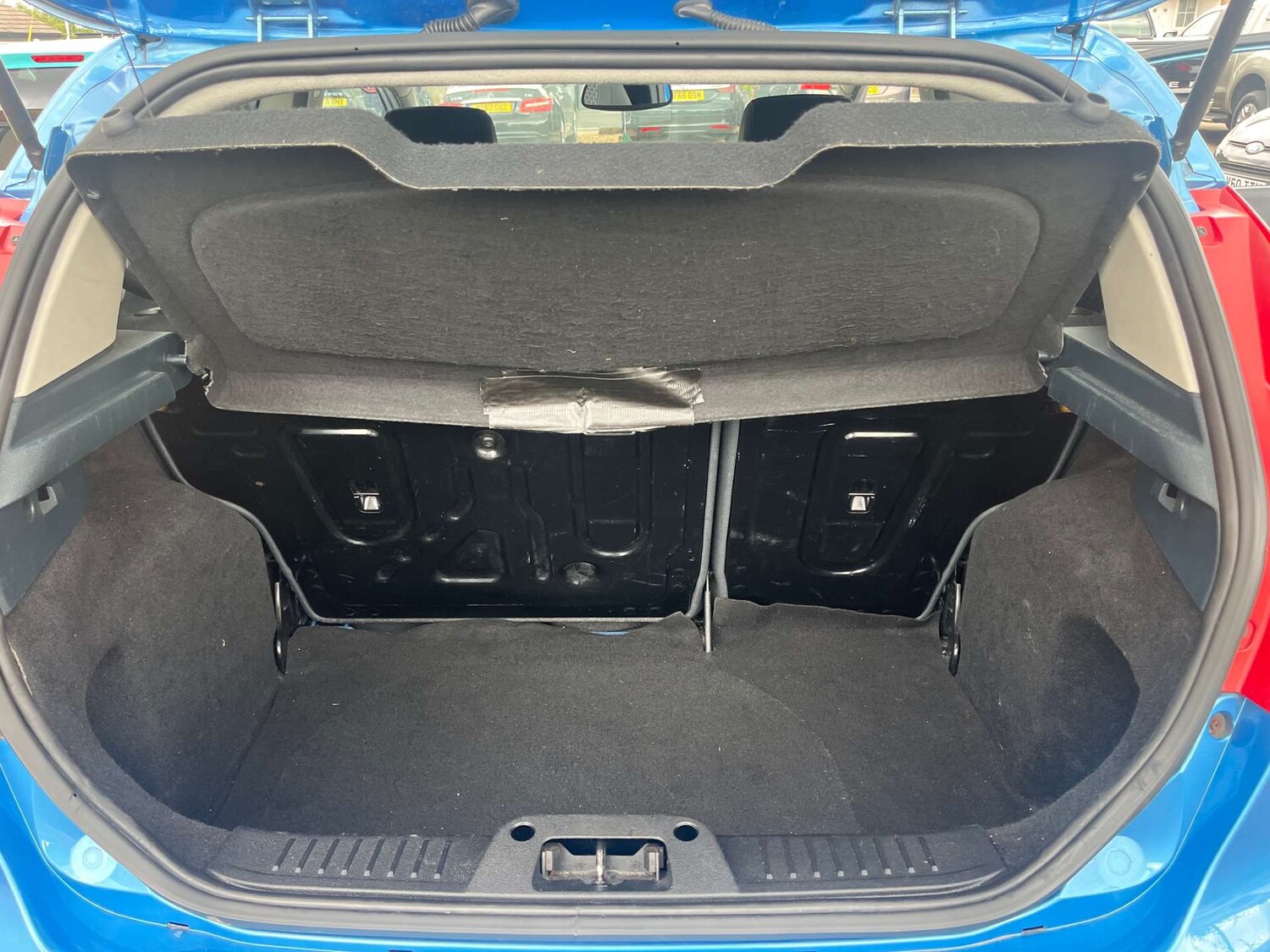 Vehicle 33