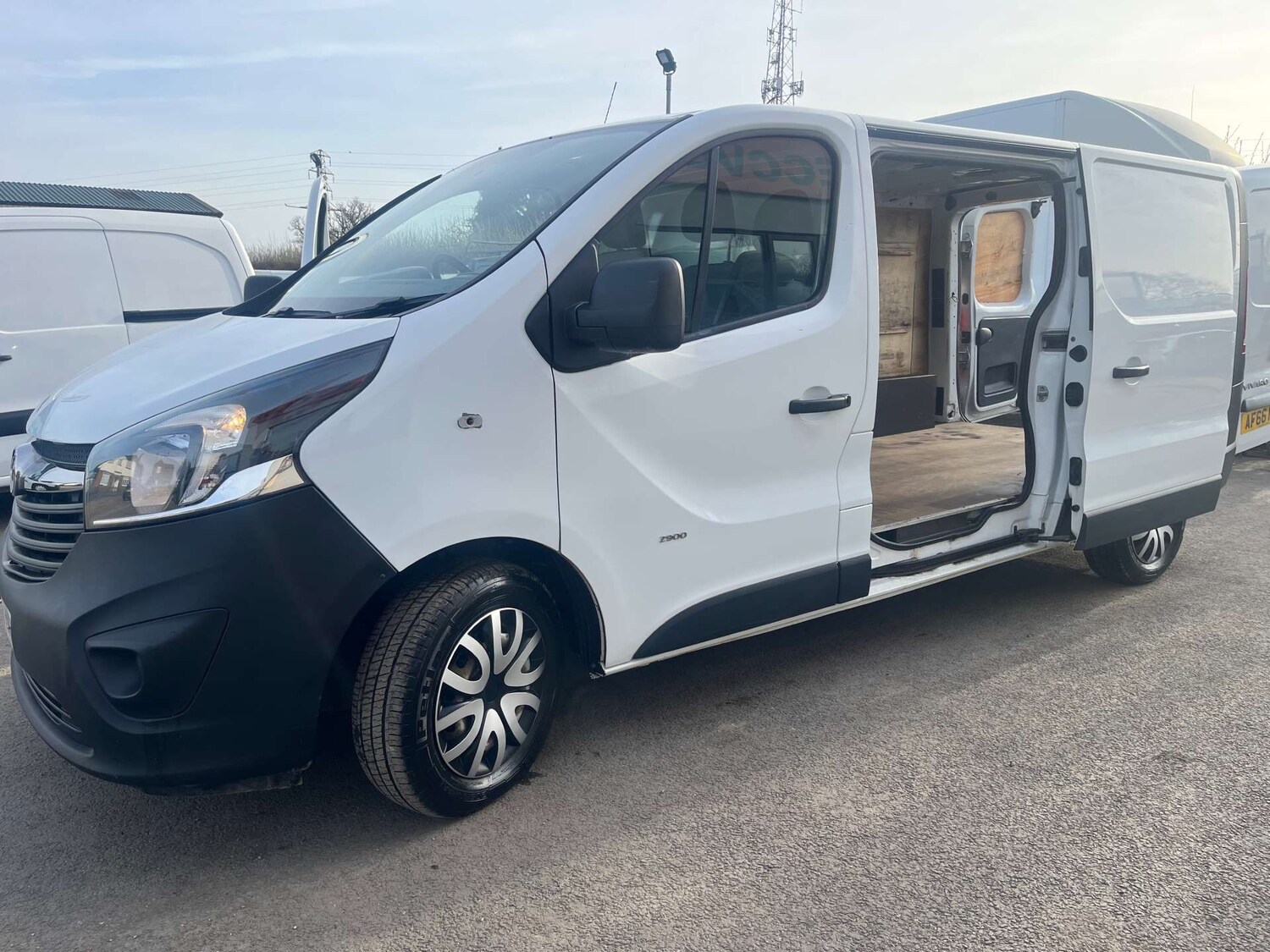 Used Vauxhall Vivaro 2016 for sale - 77961729: Photo 29