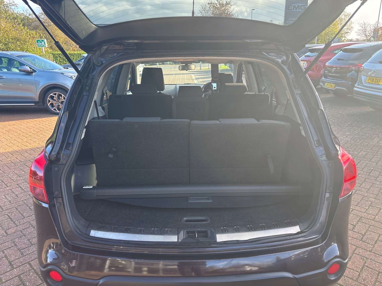 Used Nissan Qashqai+2 2009 for sale - 76407034: Photo 10