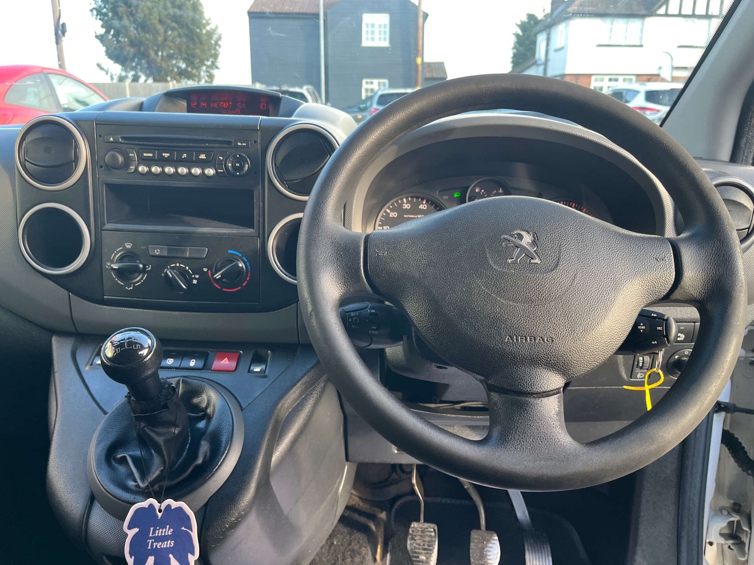 Used Peugeot Partner 2017 for sale - 78016428: Photo 29