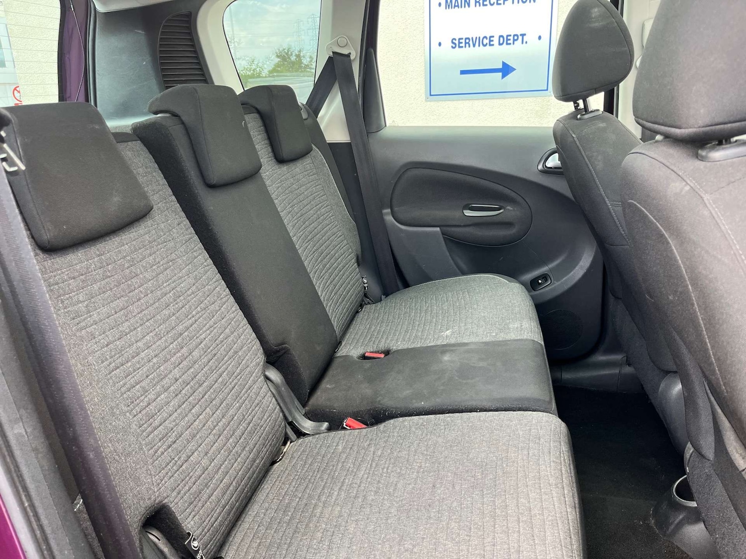 Vehicle 29