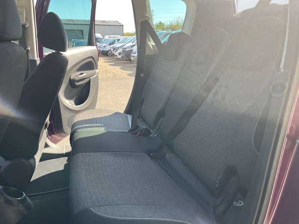 Used Citroen C3 Picasso 2016 for sale - 74274256: Photo 36