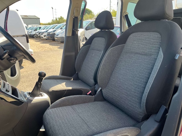 Used Citroen C3 Picasso 2016 for sale - 74274256: Photo 38
