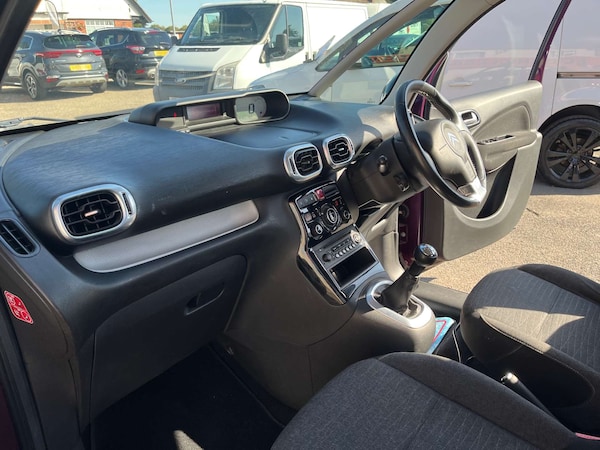Used Citroen C3 Picasso 2016 for sale - 74274256: Photo 40