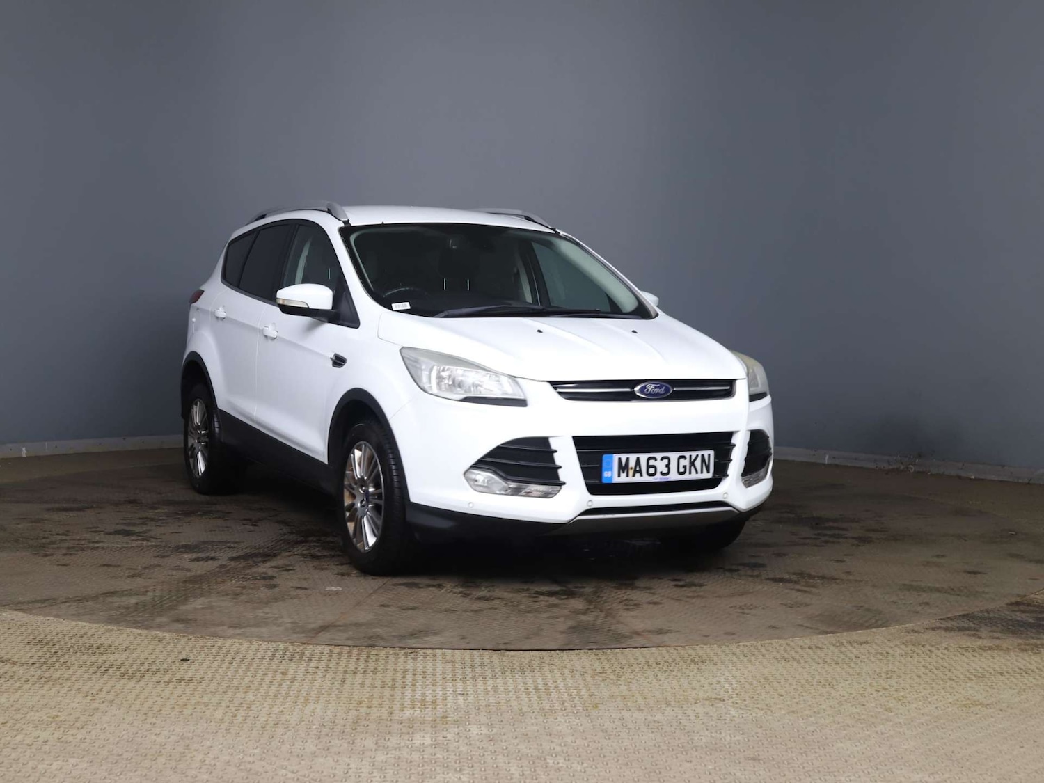 Used Ford Kuga 2013 for sale - 76363968: Photo 1