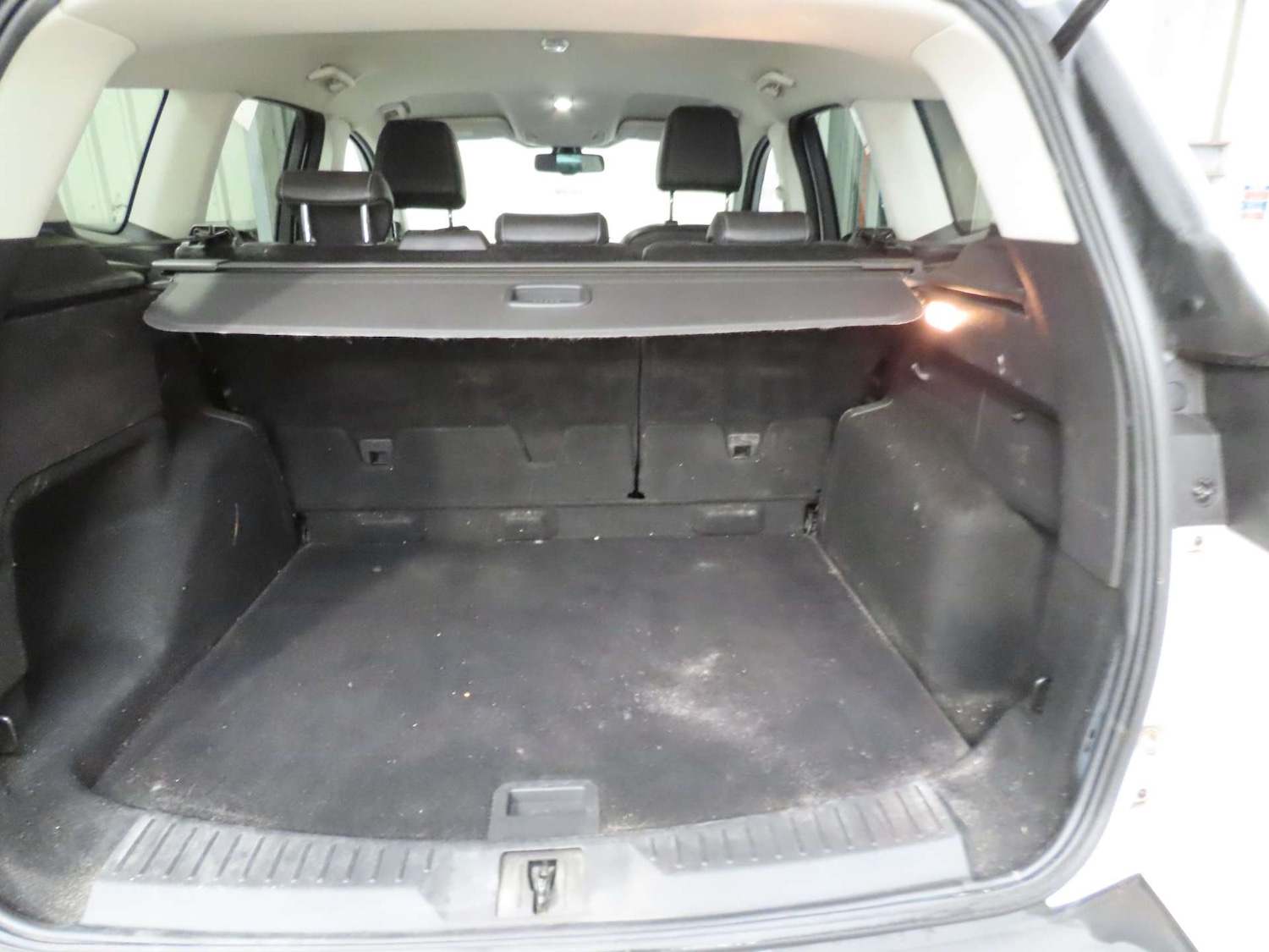 Used Ford Kuga 2013 for sale - 76363968: Photo 9
