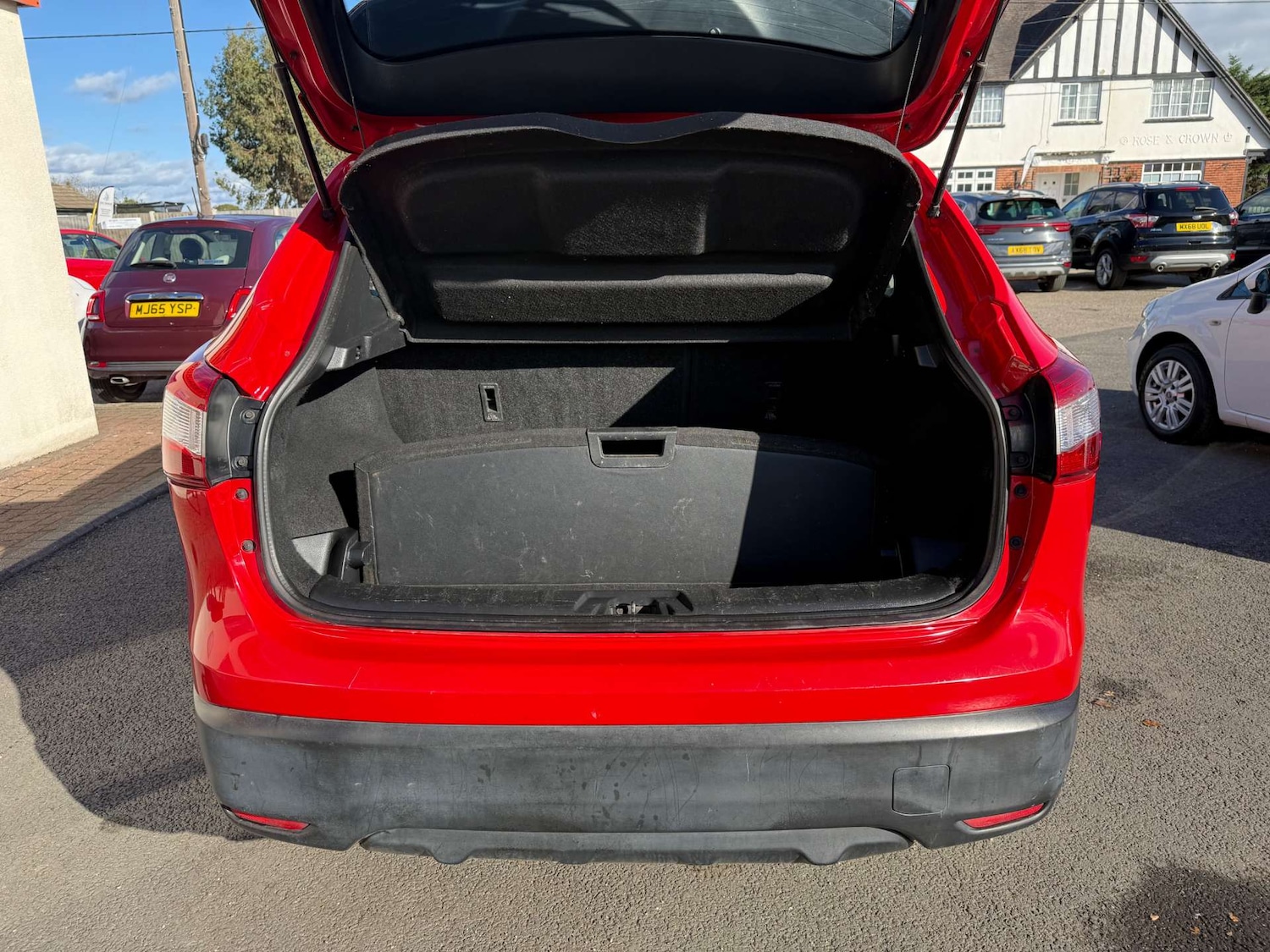 Used Nissan Qashqai 2015 for sale - 76601886: Photo 24