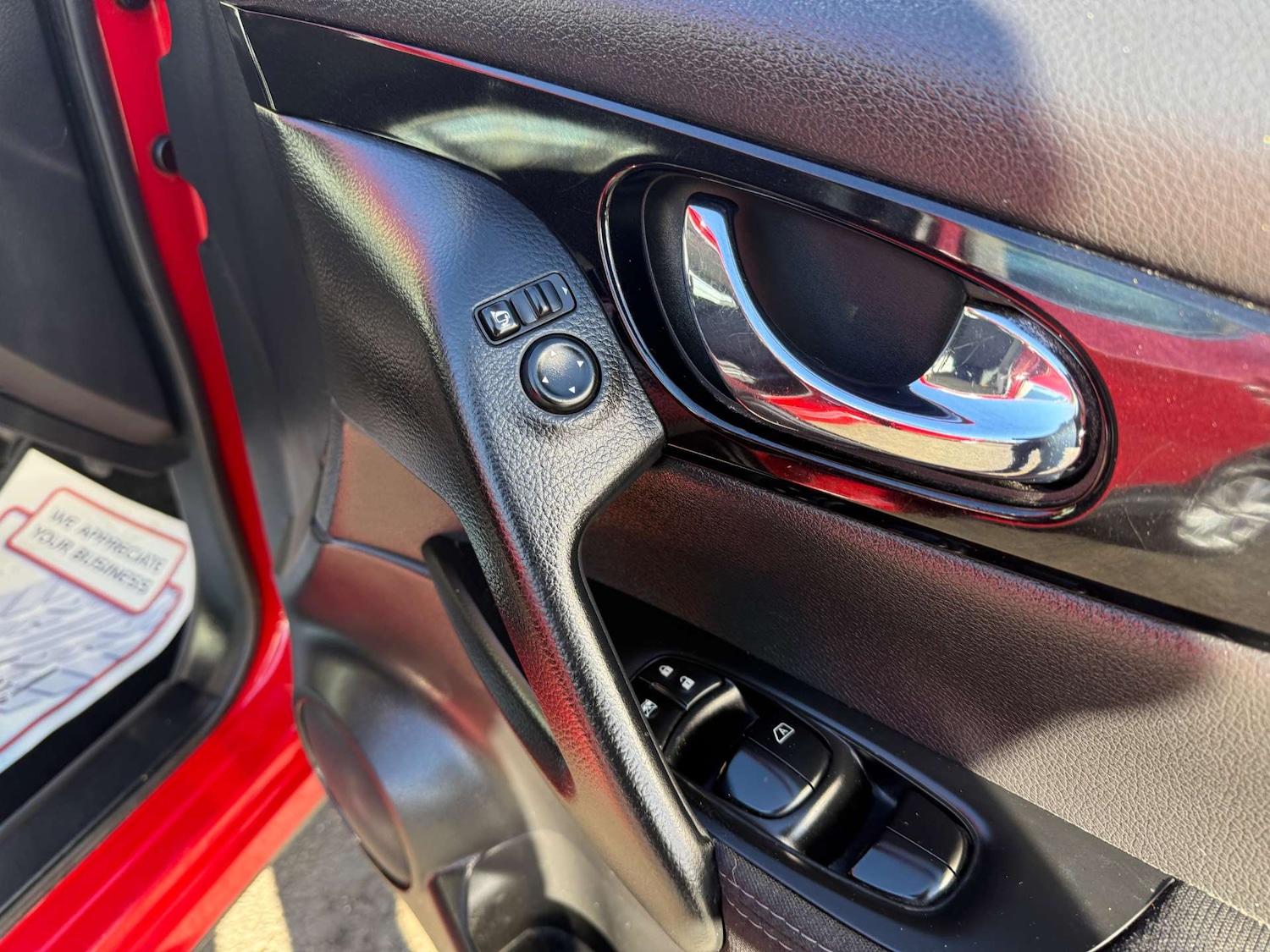 Used Nissan Qashqai 2015 for sale - 76367329: Photo 30