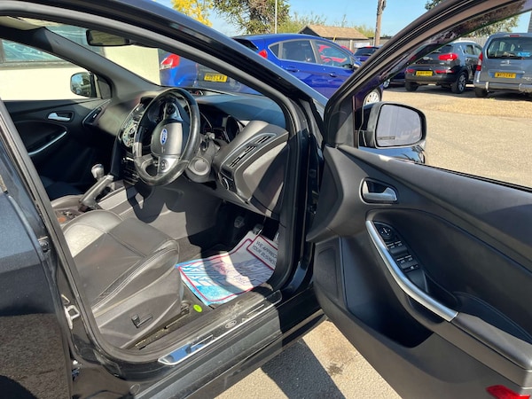 Used Ford Focus 2012 for sale - 75523377: Photo 16
