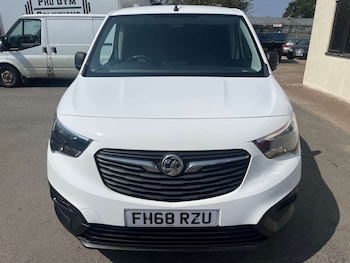 Used Vauxhall Combo 2019 for sale - 79195836: Photo