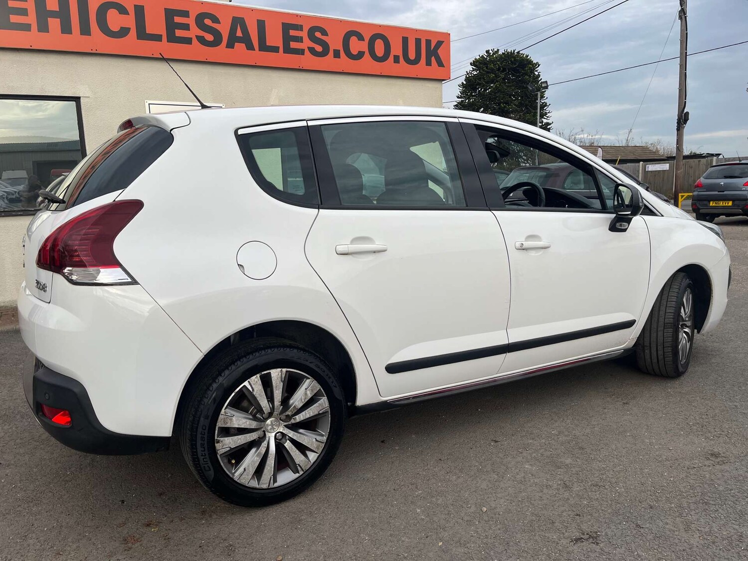 Used Peugeot 3008 2014 for sale - 76414865: Photo 14
